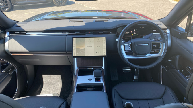 Land Rover Range Rover 3.0 P460e SE 4dr Auto Estate - Image 9